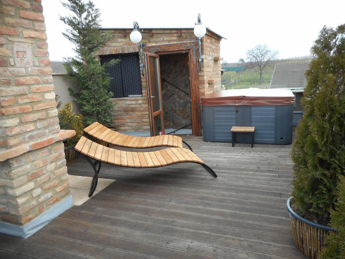 Apartmán V Zajecskej Vezi Zaječí Exteriér fotografie