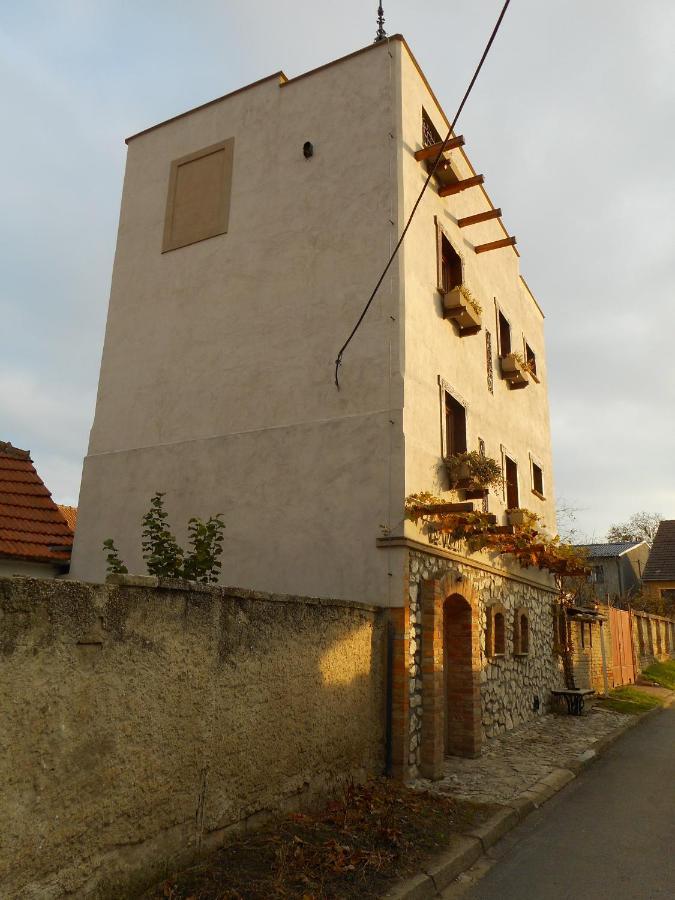 Apartmán V Zajecskej Vezi Zaječí Exteriér fotografie